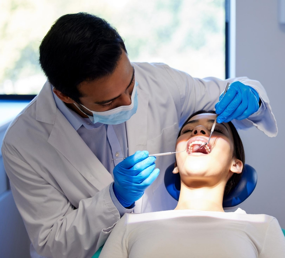 VR Dental Clinic